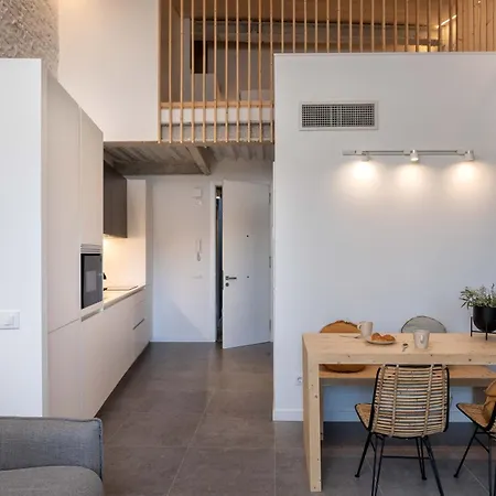 Flateli Barca 11 * ז'ירונה