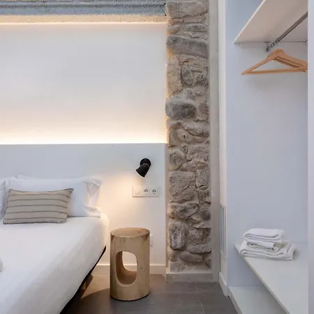Flateli Barca 11 Girona