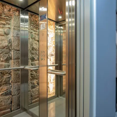 Flateli Barca 11 Apartment *